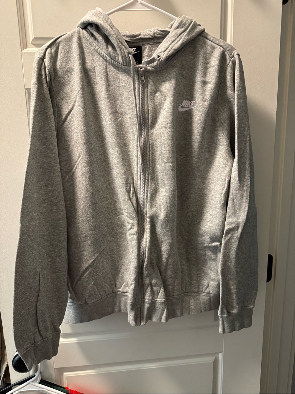 Nike Men’s Light Gray Full-Zip Hoodie Sweatshirt